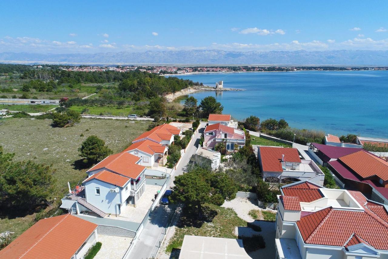 Apartmani Nella Vir Exterior photo
